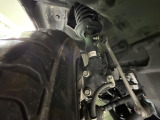 お車を安心してお乗りいただく為には、足回りの定期点検が欠かせません。サービスサポート(有償保証)では無料点検もご提供しており、安心のカーライフをお過ごしいただけるサポート体制が整っています。