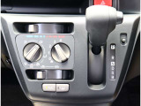 ご来店いただければ軽自動車からスポーツカー、1ボックスやセダンや輸入車などパソコンひとつで800台すべての在庫をご覧いただくことができます!