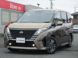セレナ1.4e-POWERハイウェイスターV社有車 プロパイコネクトナビ後席モニター付入荷になりました