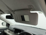 当社では全車、納車前にサービス工場で12ヶ月点検相当の整備を実施しております。そこで確認された不具合箇所は修理しておりますのでご安心下さい。