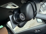 ドライブレコーダーを搭載しております。事故だけでなくあおり運転の状況も映像で記録することで万が一のリスクに備えることができます。