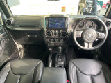 ラングラー アンリミテッド アルティテュード 4WD 