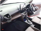 足元快適なベンチシートは1度味わったら離れられない?!