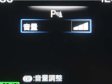 コーナーセンサーを装備。障害物までの距離に応じて警告音を変えてお知らせ。縦列駐車時や駐車場・車庫等での取り回しをサポートします。詳細は販売店スタッフまでお尋ね下さい。