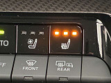 運転席、助手席にはシートヒーターが付いています。最近の冬場は例年よりも寒くなっています。。。シートヒーターがあるとないとじゃ大違い!ぜひお試しあれ!