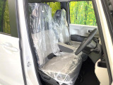もちろん車内はキレイです♪よりクリーンな状態をキープしたいお客様には『ナノゾーンコート』がおすすめ!新型コロナウイルス対策や、除菌・消臭に効果を発揮し多くの方にご好評いただいております。
