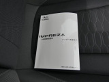オーナーズガイド取扱説明書をわかりやすく抜粋して記入されて記入されております。取扱説明書は別売もしくはWEBでご確認頂けます。メンテナンスノート新車保証書兼点検整備手帳