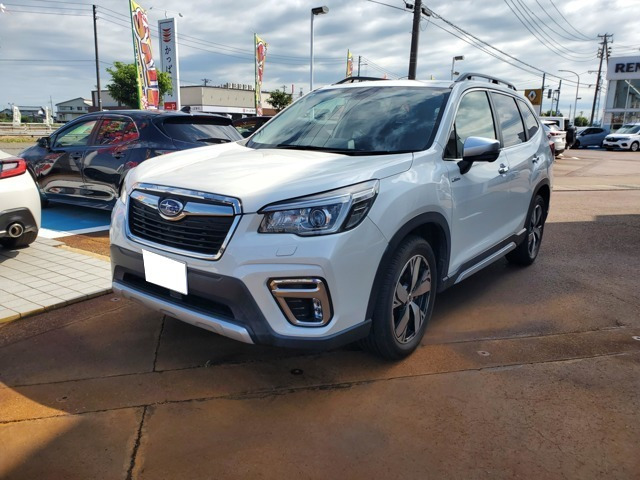 フォレスター 2.0 アドバンス 4WD 