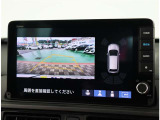 お車選びをお楽しみ頂けるよう、在庫車の展示スペースを十分に確保しております。