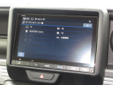 8インチ純正ギャザズメモリーナビ(VXM-245ZFEi)はフルセグ。 ブルートゥースやUSBが使えてとっても便利♪