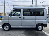 左からです