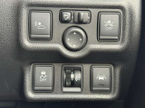最近はほんとに安全装備は必須ですよね。。こちらのお車にも衝突被害軽減ブレーキ、踏み間違い防止装置、車線逸脱警報付いてます!安全運転を心がけ、ノートePOWERと一緒に素敵なカーライフをお楽しみください★