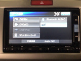 【オーディオ機能】オーディオは、フルセグTVの他にDVD/CDプレーヤーを装備♪もちろんFM/AMラジオもお聞きいただけますよ♪