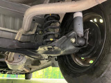 お車を安心してお乗りいただく為には、足回りの定期点検が欠かせません。サービスサポート(有償保証)では無料点検もご提供しており、安心のカーライフをお過ごしいただけるサポート体制が整っています。