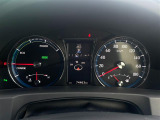 【スピードメーター】メーターがシンプルで見やすく運転しやすいですね。