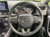 【ステアリングスイッチ】運転中、前方から目線をそらすことなく、オーディオ等の操作が可能な便利機能!安心&快適なドライブを演出してくれます♪