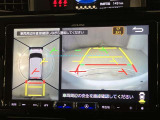 いまや必須装備「ナビゲーション」搭載!知らない場所にスイスイッとドライブ。もう、これなしではハンドルを握れませんね!でも運転中の操作は危険ですのでご注意ですね☆