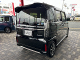 納車前に、当店サービス工場にて法定点検を実施して納車いたします。もちろん点検料を別途頂く事はありません