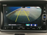 バックカメラも装備しております。車庫入れの苦手なお客様、もうご心配いりません。バックカメラがあれば、ぶつける心配無し?!重宝します!!