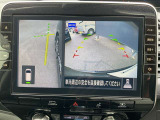 アラウンドビューモニターは自車の後方・側面映像をモニタ-に映して離合時・駐車時などにとても便利です。