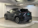 「中古車ハイブリッド保証」ハイブリッド機構を無償で保証します。保証期間は、初度登録年月から10年、またはロングラン保証が終了後3年間。ただし累計走行距離が20万km以内です。
