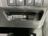 いまや快適なカーライフに欠かせないETCが付いています。