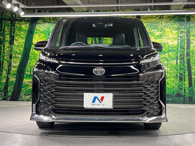 トヨタ ヴォクシー 2.0 S-Z の中古車詳細 (25,960km, アティチュード
