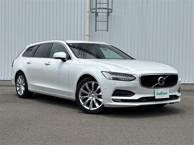 V90 T5 モメンタム 4WD 本革シート