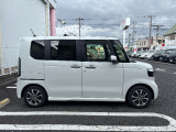 販売エリアは、神奈川県となります。尚、ご契約、ご納車を含めてご来店を頂ける方に限らせて頂きます。