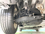 お車を安心してお乗りいただく為には、足回りの定期点検が欠かせません。サービスサポート(有償保証)では無料点検もご提供しており、安心のカーライフをお過ごしいただけるサポート体制が整っています。