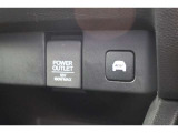 シガーソケットが付いているので、車から電源を取ることが出来ます!