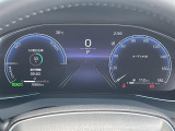 店舗にて現車の確認もいただけますので、お電話で在庫のご確認の上是非ご来店くださいませ。
