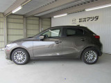 コンパクトでありながら車内は広々!ぜひ運転席に座ってその広さを体感してみませんか?
