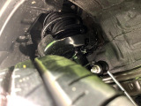 お車を安心してお乗りいただく為には、足回りの定期点検が欠かせません。サービスサポート(有償保証)では無料点検もご提供しており、安心のカーライフをお過ごしいただけるサポート体制が整っています。