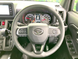 【純正革巻きステアリング】上質な革を使用することで、手にしっかり馴染みとても運転しやすいハンドルです♪