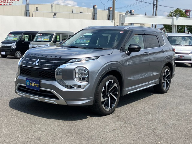 アウトランダー PHEV 2.4 P 4WD 純正20インチアルミホイール