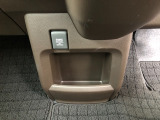 【小物置き】ちょっとした物を置くのに便利です!