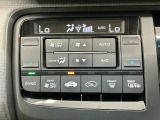 Wエアコン付きです!運転席・助手席それぞれ快適な車内でお過ごしいただけます。
