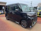 ご納車時には再度洗車・室内清掃を行い展示中についてしまった汚れも落として気持ち良くお乗りいただける状態にして納めさせていただきます!