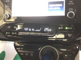 ヒートポンプオートエアコン!冬場のEVモード時もエンジンをかけずに車内を温めることが可能!リモートエアコンシステムも搭載!乗車前からエアコン操作が可能です!