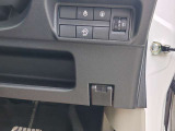 写真を見て気になった方、お気軽にお電話ください!TEL:0078-6003-001456(携帯:080-9426-0071)当店の他の在庫も、是非ご確認ください!https://www.carsensor.net/shop/niigata/324470001/stocklist/