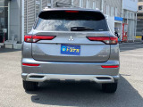 ご契約から納車まで担当営業を中心に、各スタッフ全員協力の上、迅速に進めさせていただきます。契約後車庫証明等の手続き中に、納車前車検又は点検をさせていただき、ご納車の準備をさせていただきます。