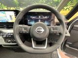 【純正革巻きステアリング】上質な革を使用することで、手にしっかり馴染みとても運転しやすいハンドルです♪