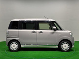 積んで乗り込むが、スムーズ!両側スライドドア!乗り降りがしやすい、大きなも荷物の積み込めもラクラク♪