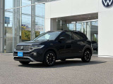しっかりとしたプレスラインもVWの特徴です。光のゆがみがないきれいなボディが品質の高さの象徴です!