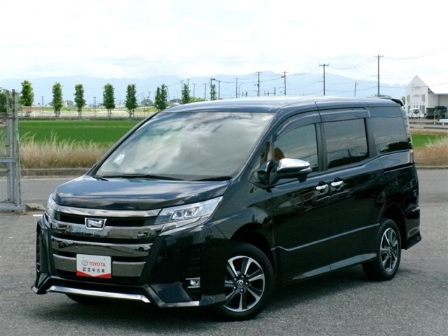 ノア 2.0 Si W×B III 4WD 