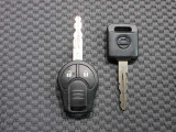 リモートコントロールエントリーシステムです荷物を持ったままでもドアの開閉ができます