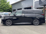在庫車は鈑金塗装・クリーニングを実施して展示しております。お近くにお越しの際は気軽にご来店ください!