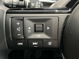 ステアリングスイッチ搭載!ハンドルひとつで手を離さなくても運転中視線をそらさなくても操作が出来て便利です♪