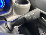 【オートライト】周りの明るさに応じて自動でヘッドライトの点灯・消灯ができる機能です!ライトの付け忘れ・消し忘れなどが無くなり、雨の日や夕方の走行も安心!トンネル通過時も便利ですね♪